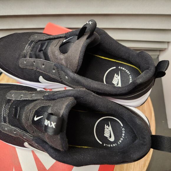 Nike Air Max Interlk Lite Sneakers – Women’s Size 12 | Black/White - Picture 6 of 11